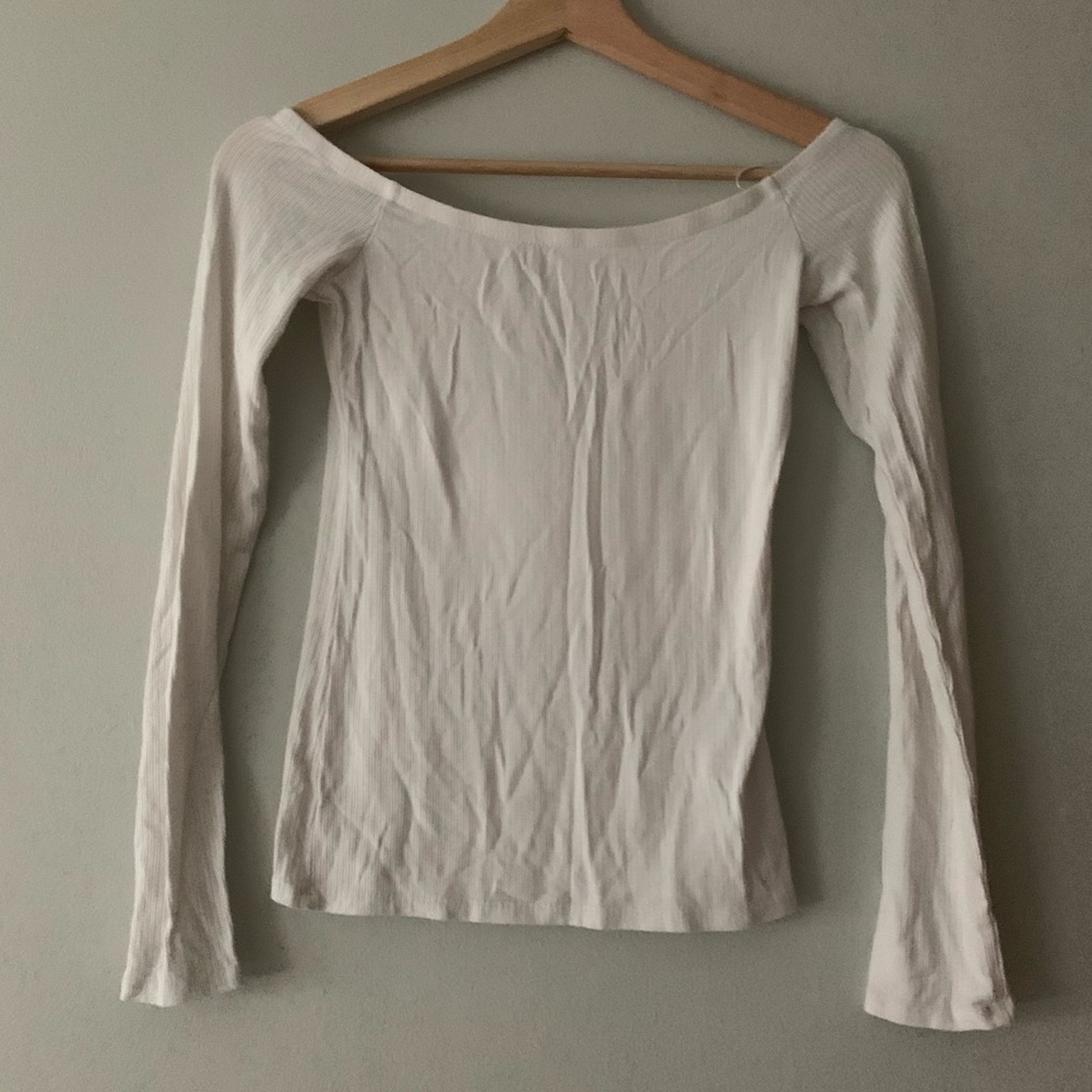 Hollister Off the shoulder long sleeve top